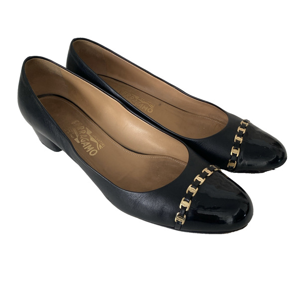 Salvatore Ferragamo Pump Black Leather Round Patent Cap Block Heel Gold Logo 11 - Picture 4 of 16